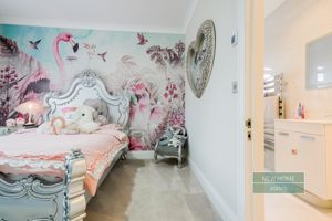 Photo 33- click for photo gallery